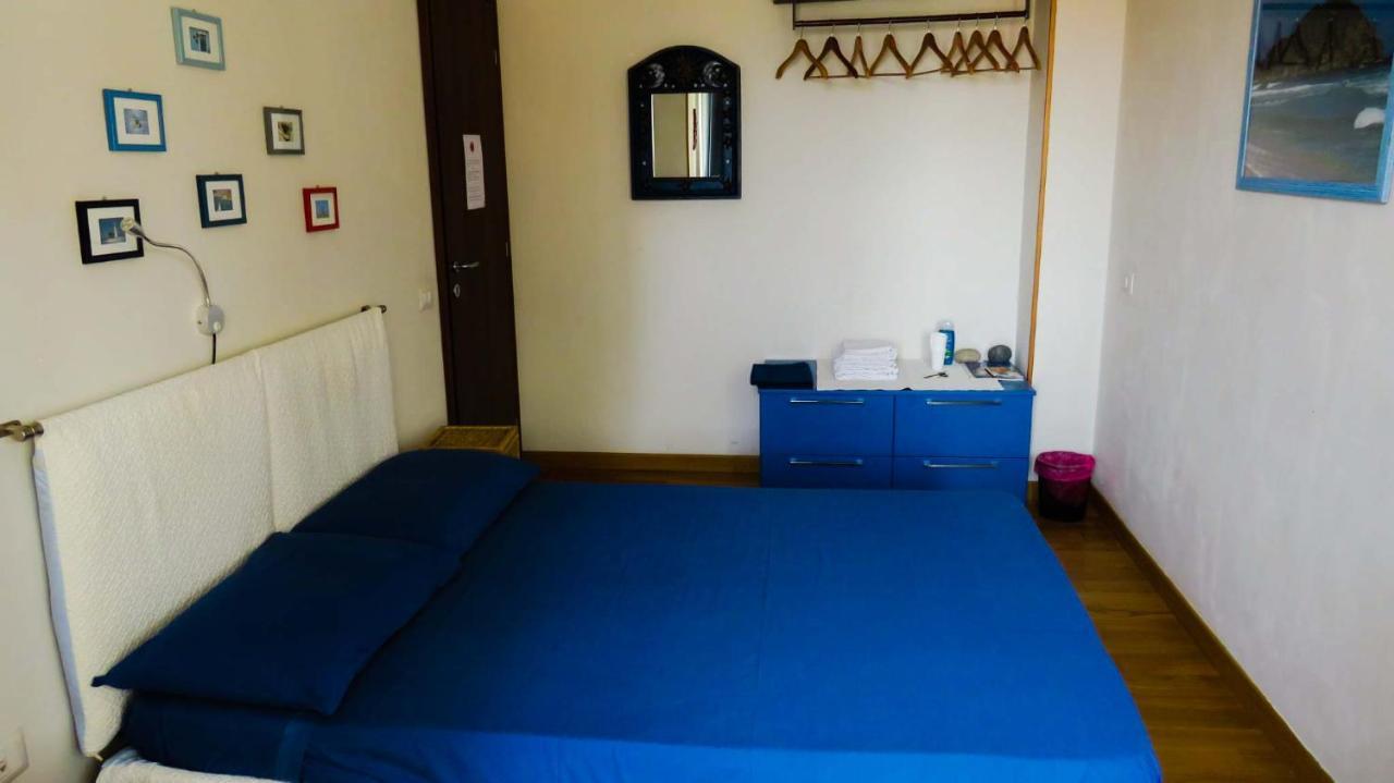Luna Rossa Rooms Cagliari Luaran gambar