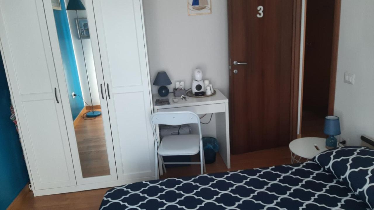 Luna Rossa Rooms Cagliari Luaran gambar